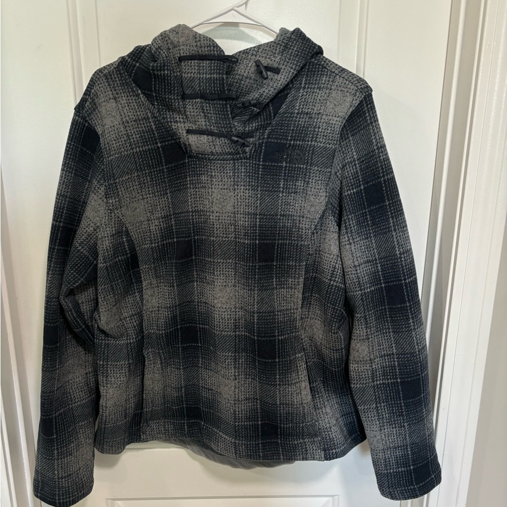 Women’s North Face Sweatshirt